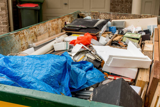 Best Hoarding Cleanup  in Manitowoc, WI